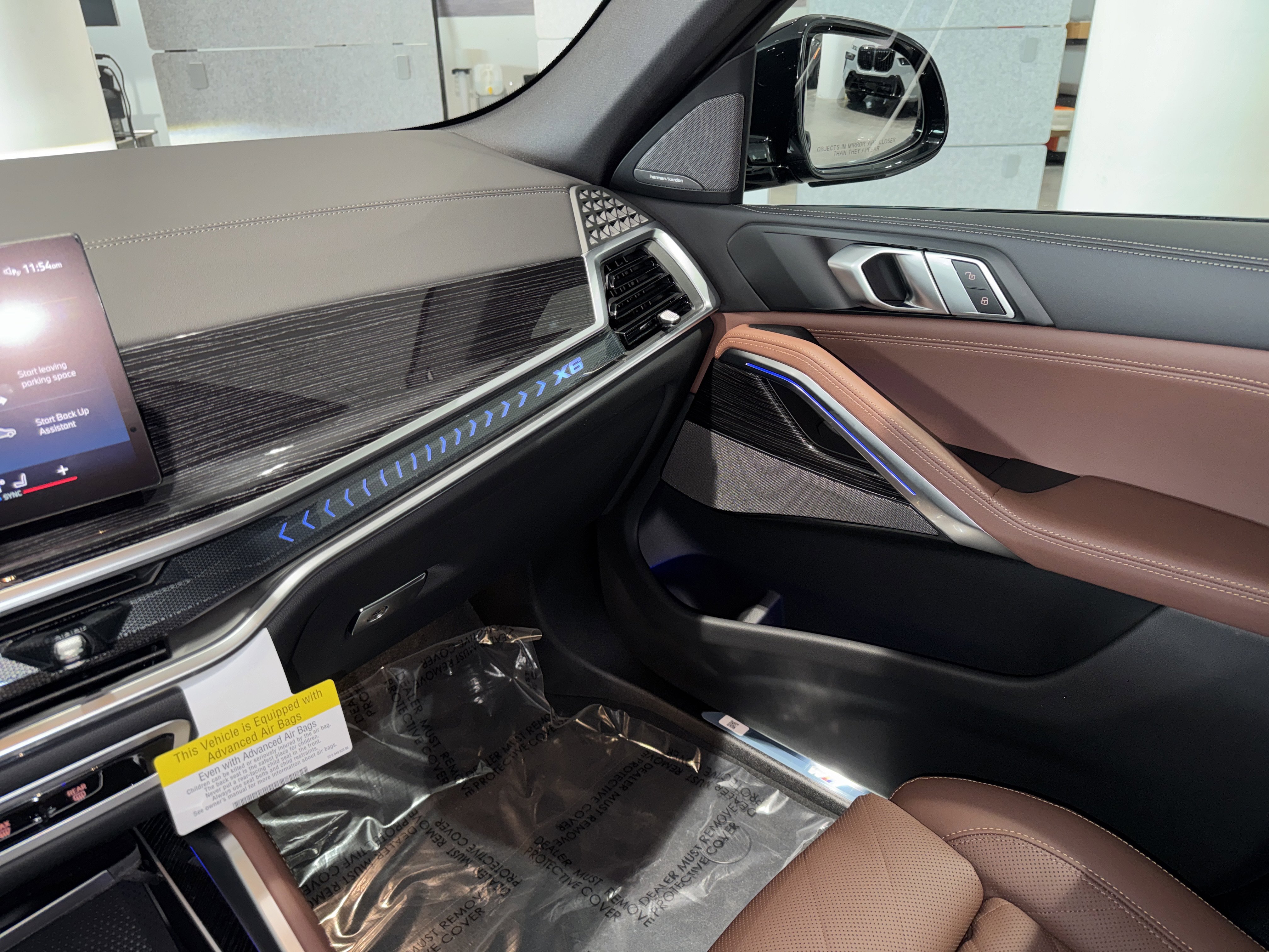 New 2026 BMW X6 xDrive40i w/ Climate Comfort Package image 21