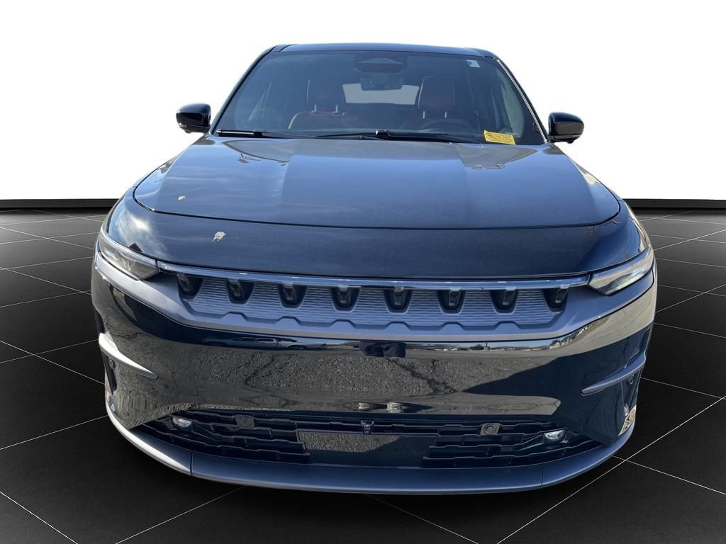 Used 2025 Jeep Wagoneer S Launch Edition image 8