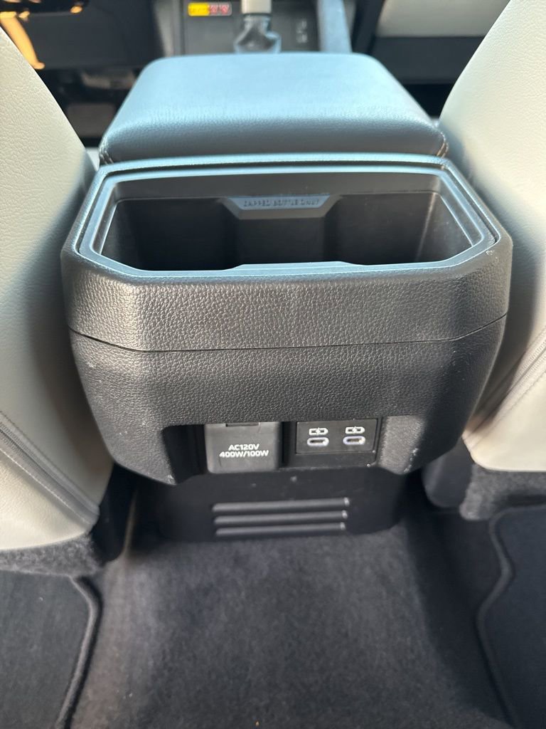 Used 2024 Toyota Tacoma Limited w/ Limited Package (LT) AWD/4WD image 44