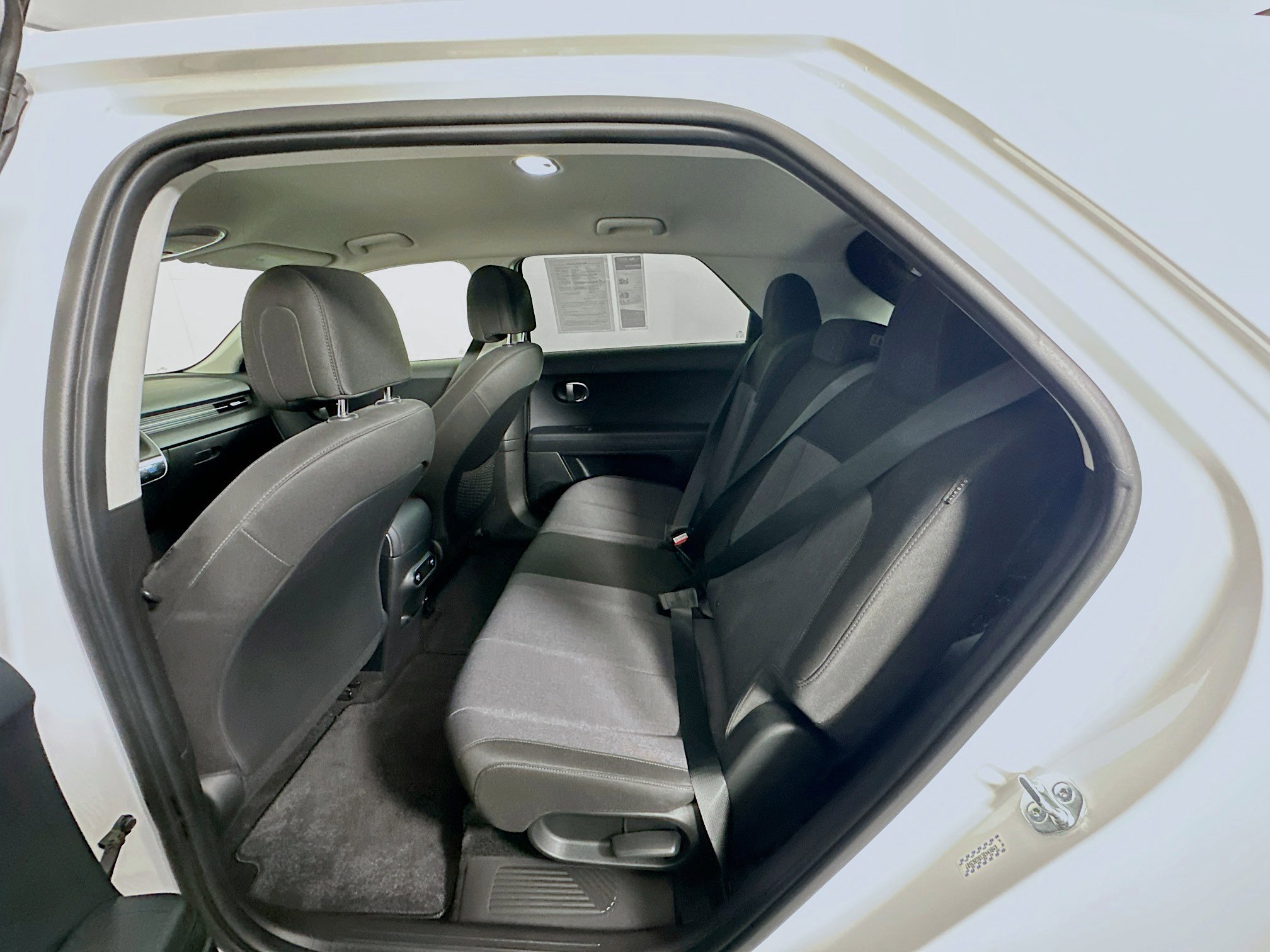 Used 2024 Hyundai Ioniq 5 SEL image 26