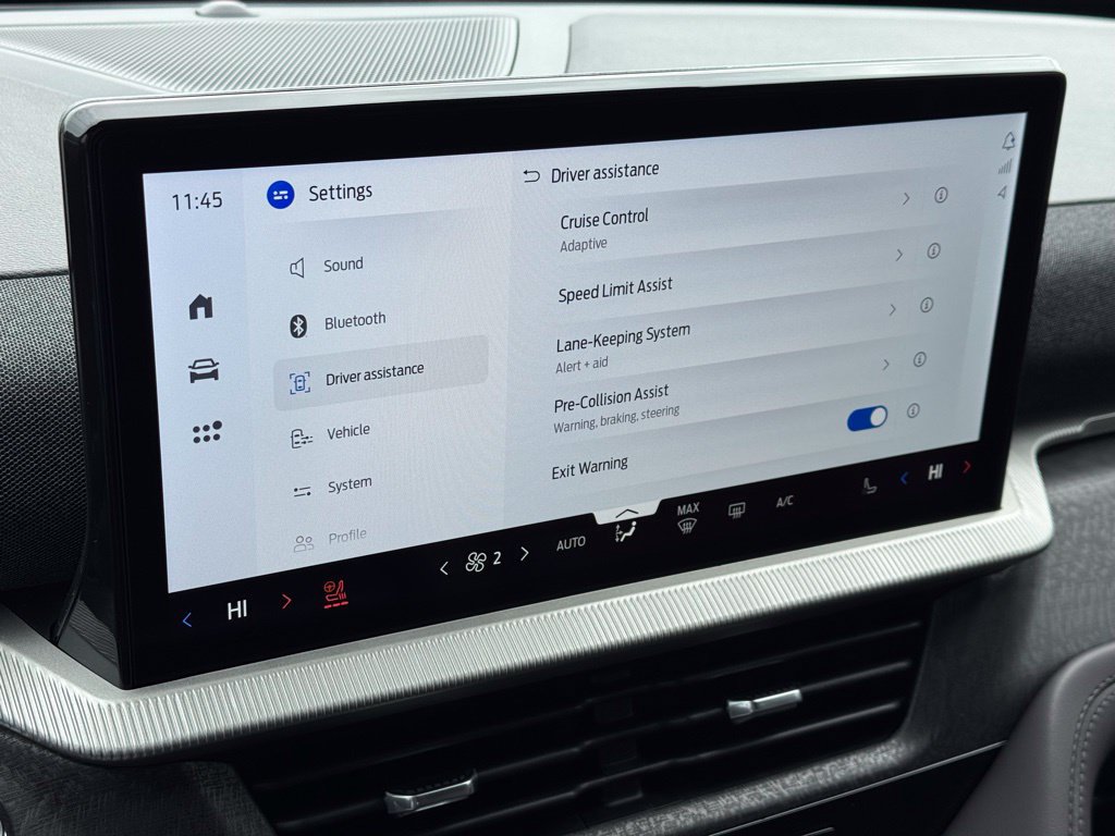 New 2026 Ford Explorer Platinum RWD image 25
