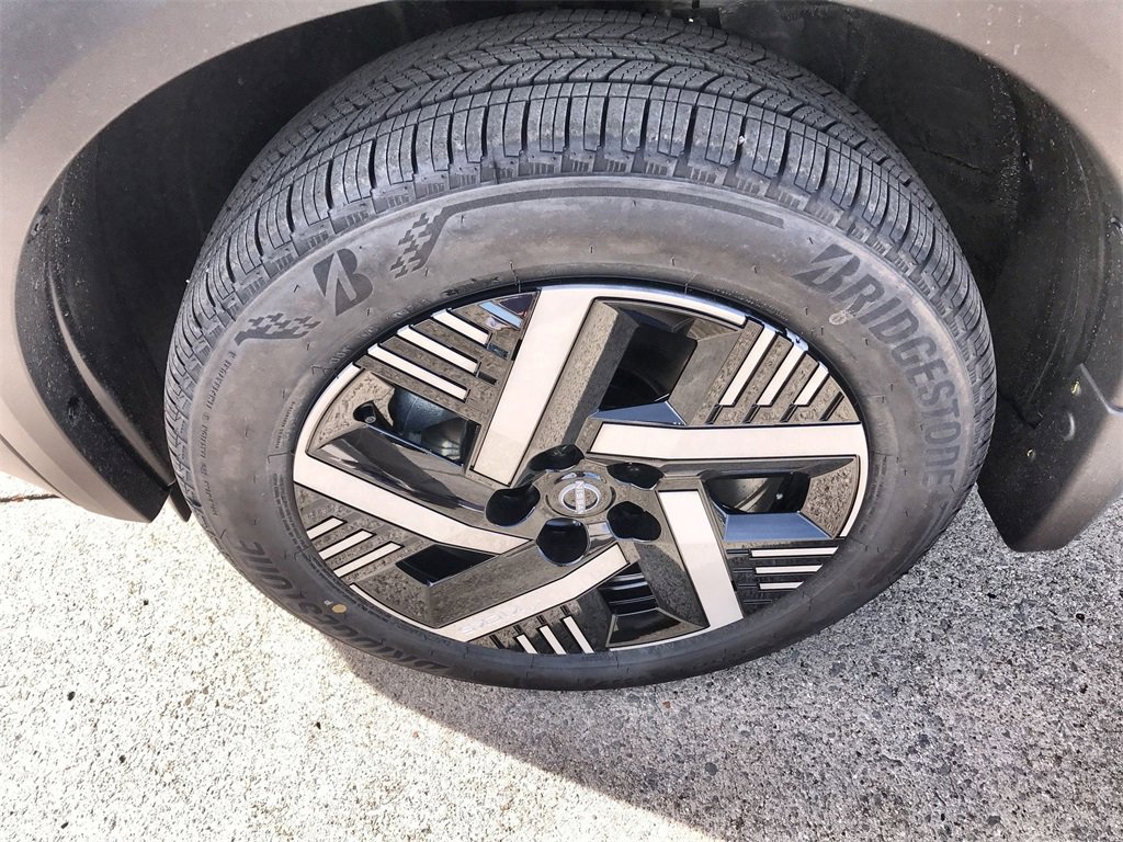 New 2026 Nissan Kicks SV image 10