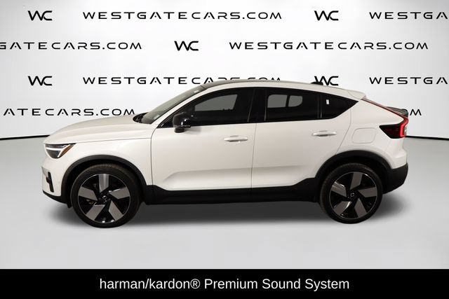 Used 2023 Volvo C40 P8 Recharge Ultimate AWD/4WD image 5