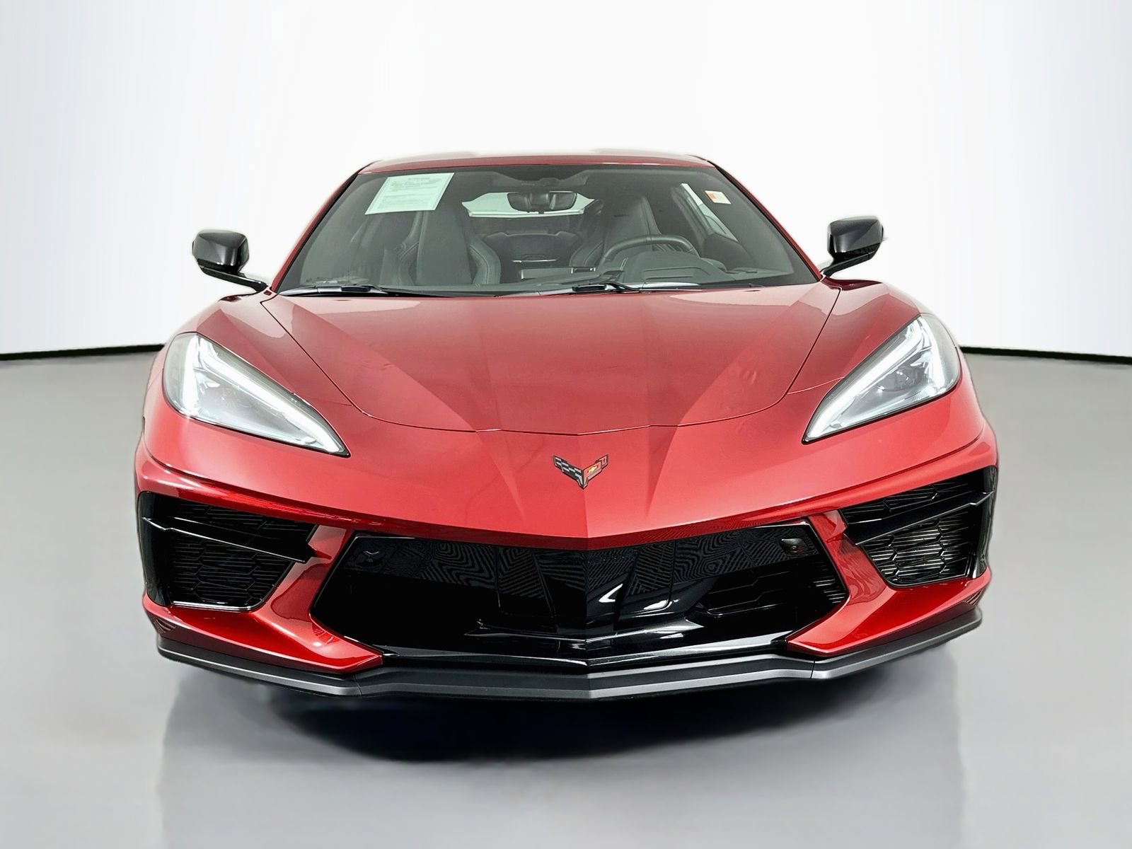 Used 2022 Chevrolet Corvette Stingray Preferred Cpe w/ Z51 Performance Package RWD image 3