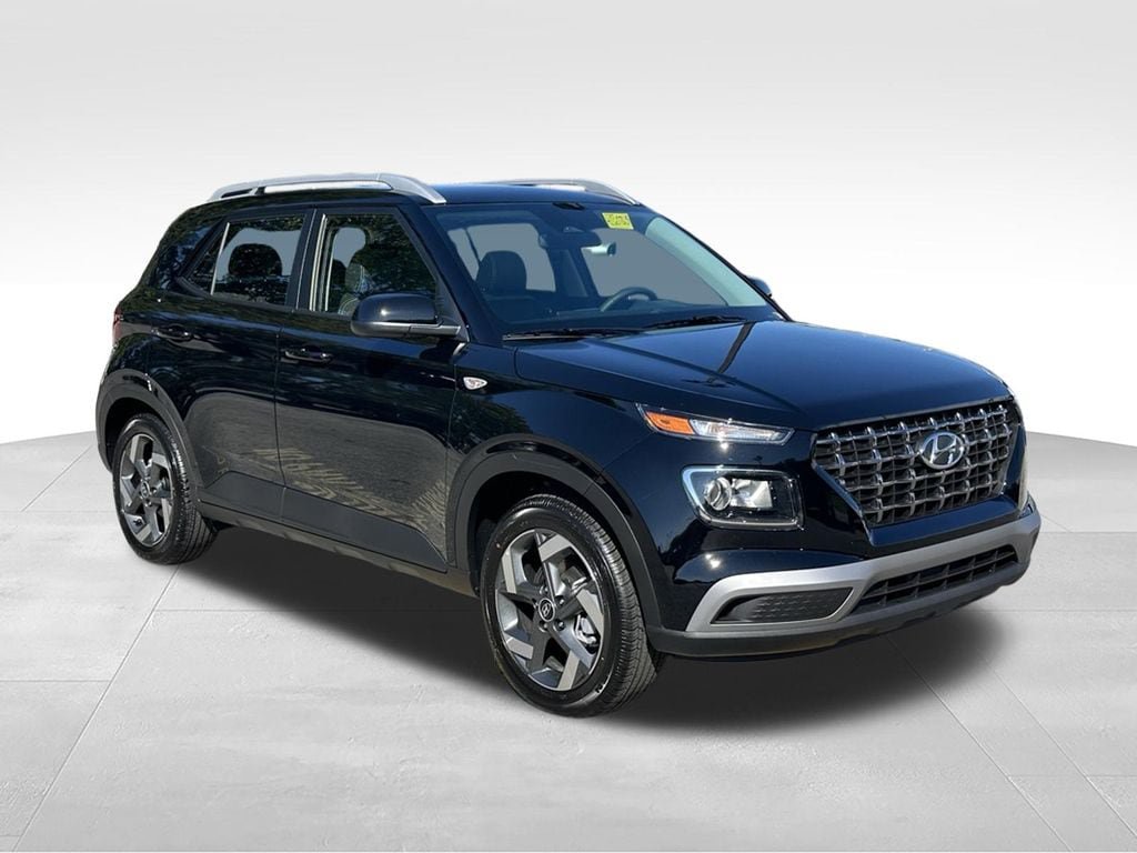 New 2026 Hyundai Venue SEL