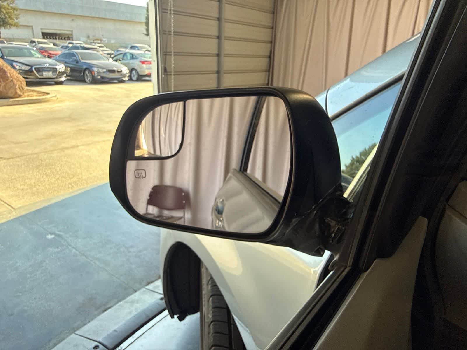 Used 2016 Toyota Sienna LE FWD image 19