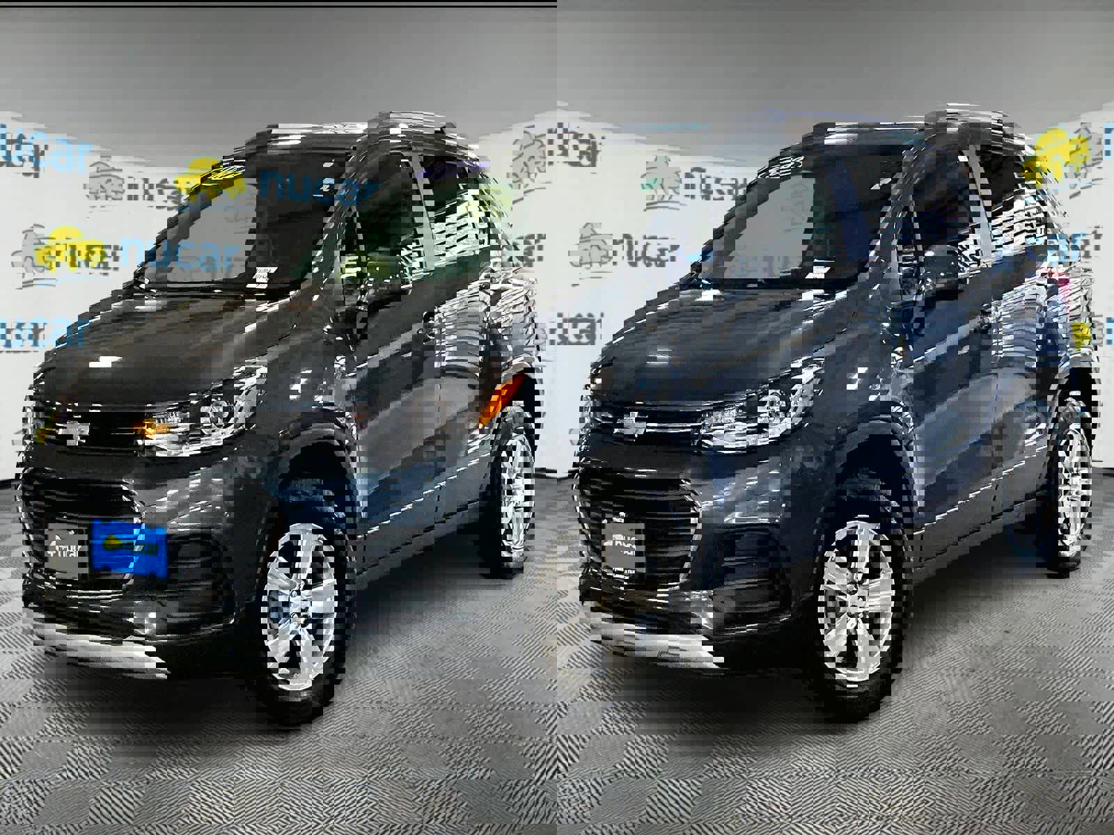 Used 2022 Chevrolet Trax LT w/ LT Convenience Package image 3