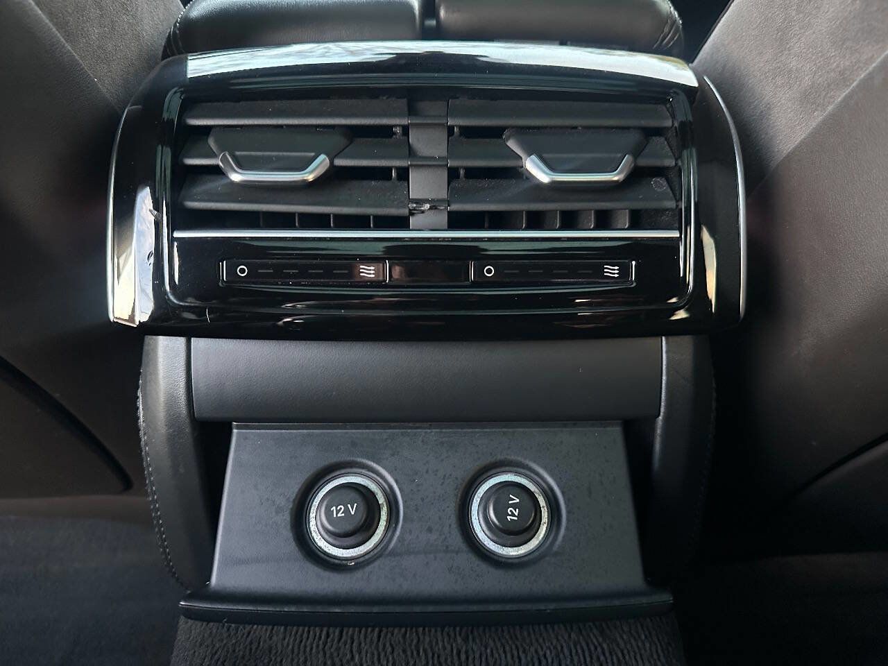 Used 2019 Audi A8 L 3.0T w/ Executive Package image 11