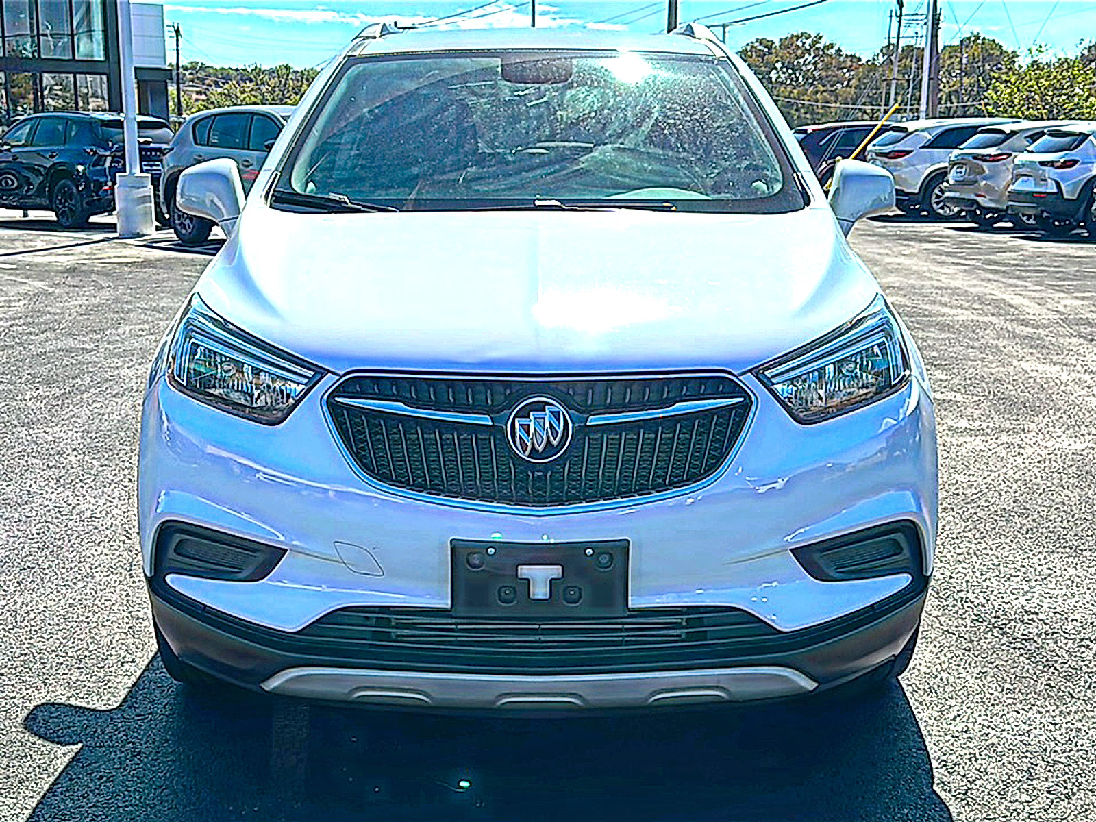 Used 2022 Buick Encore Preferred w/ Safety Package AWD/4WD image 11