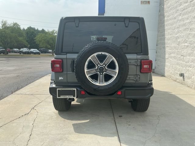 Used 2021 Jeep Wrangler Unlimited Sahara AWD/4WD image 10