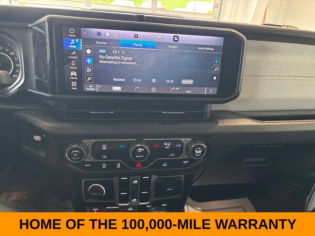 Used 2025 Jeep Wrangler Unlimited Sport AWD/4WD image 14