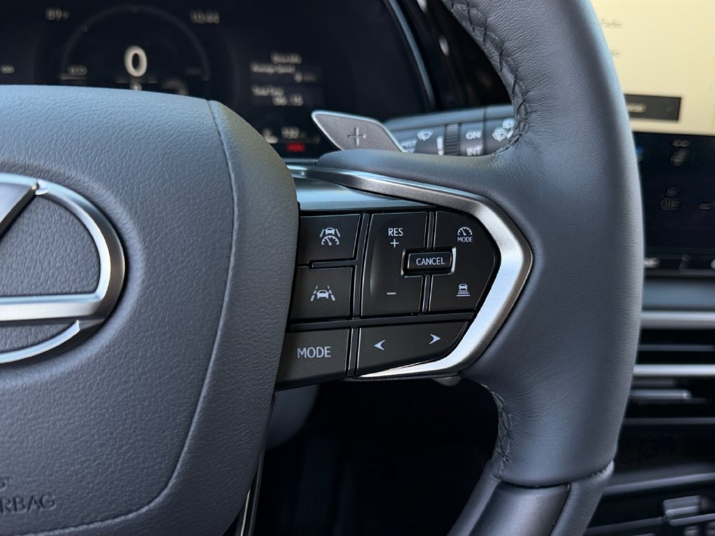 New 2026 Lexus RX 350h w/ Accessory Package (Z1) AWD/4WD image 15