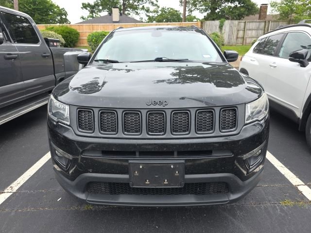 Used 2021 Jeep Compass Latitude FWD image 2