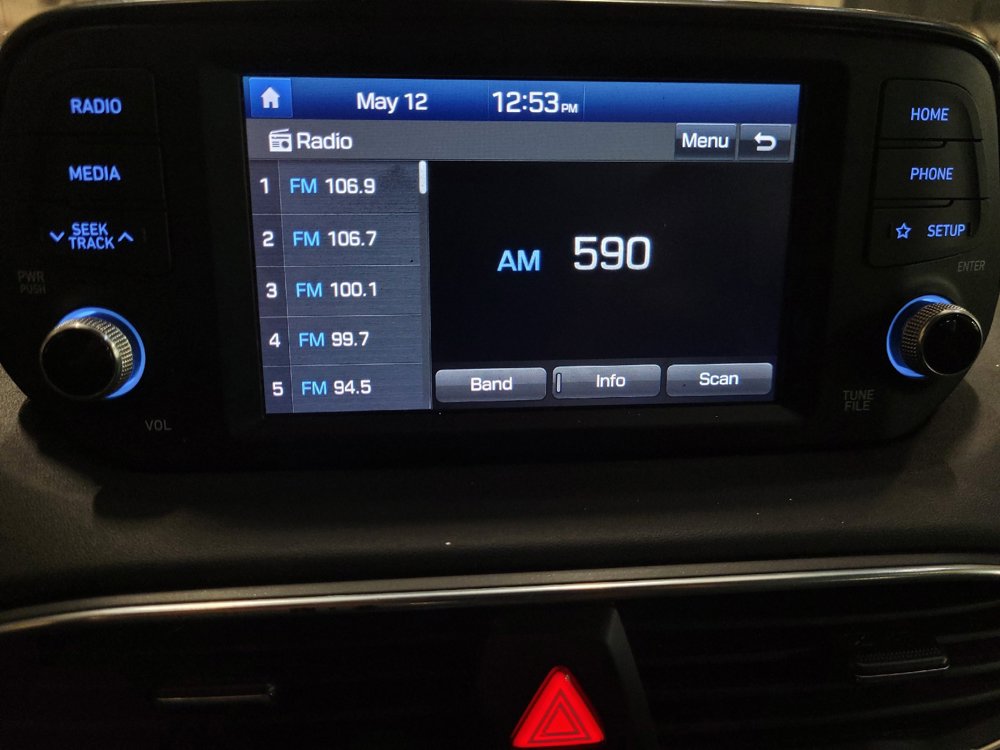Used 2019 Hyundai Santa Fe SE AWD/4WD image 25