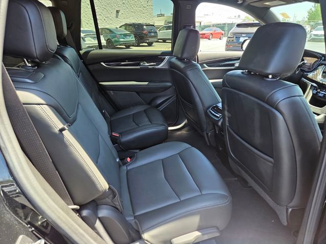 Certified 2023 Cadillac XT6 Premium Luxury w/ Technology Package FWD image 19