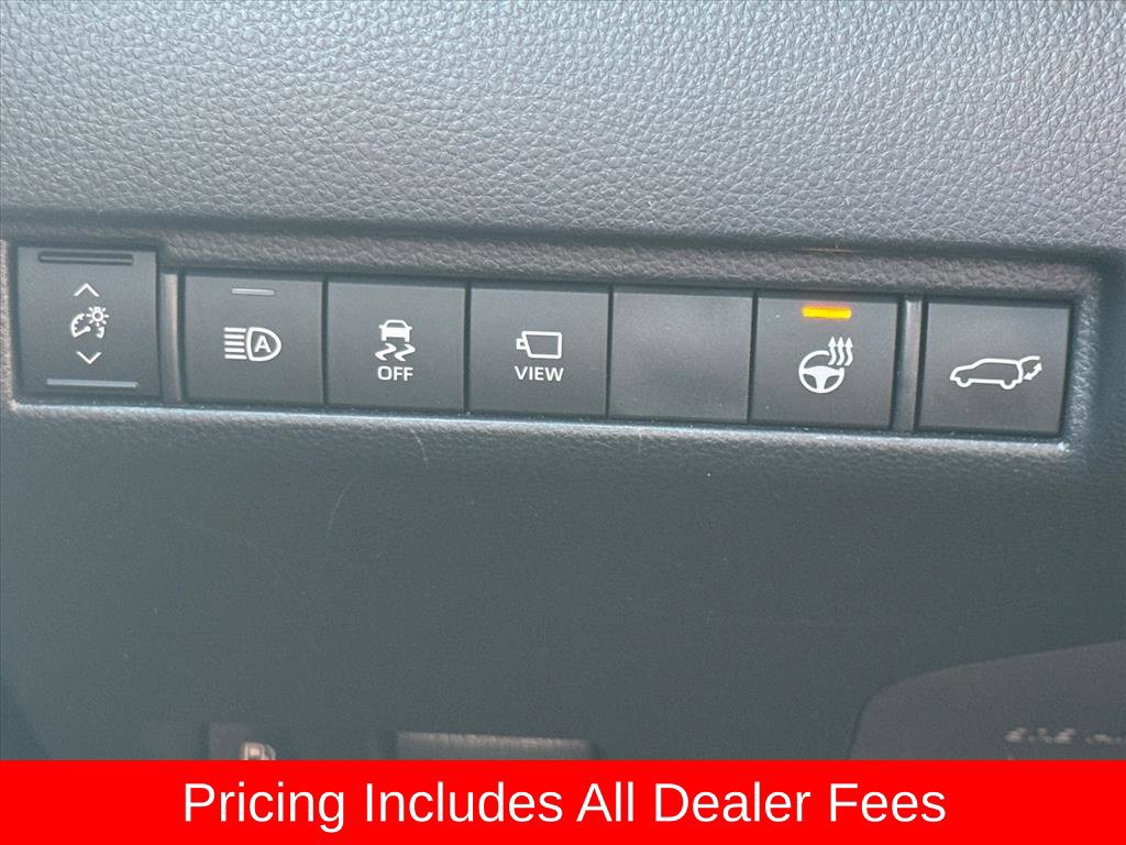 Used 2022 Toyota Venza Limited w/ Advanced Technology Package AWD/4WD image 17