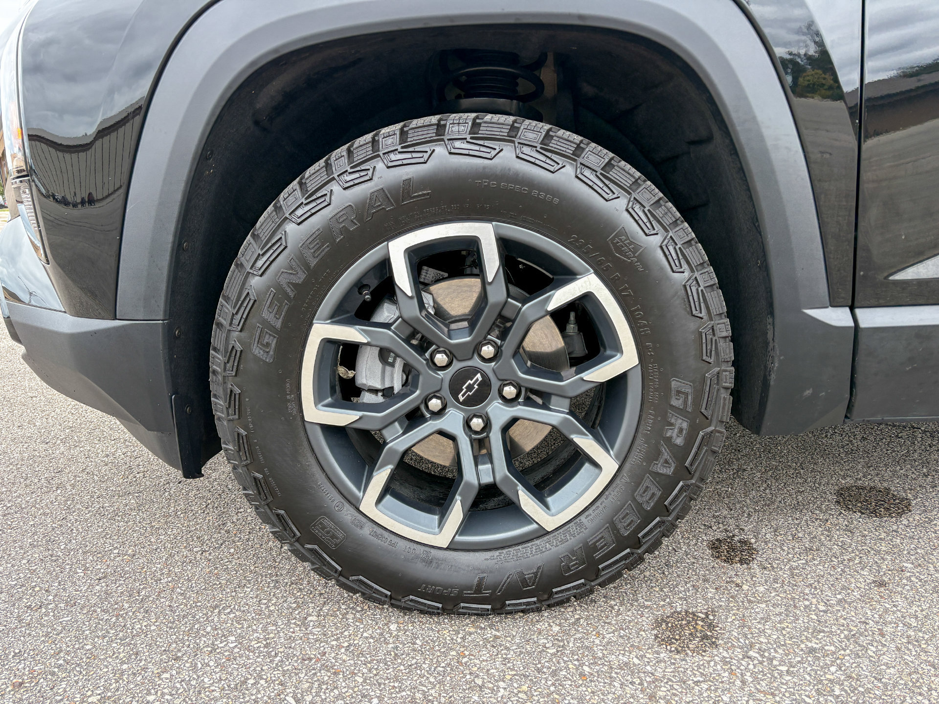 Used 2026 Chevrolet Equinox ACTIV AWD/4WD image 31