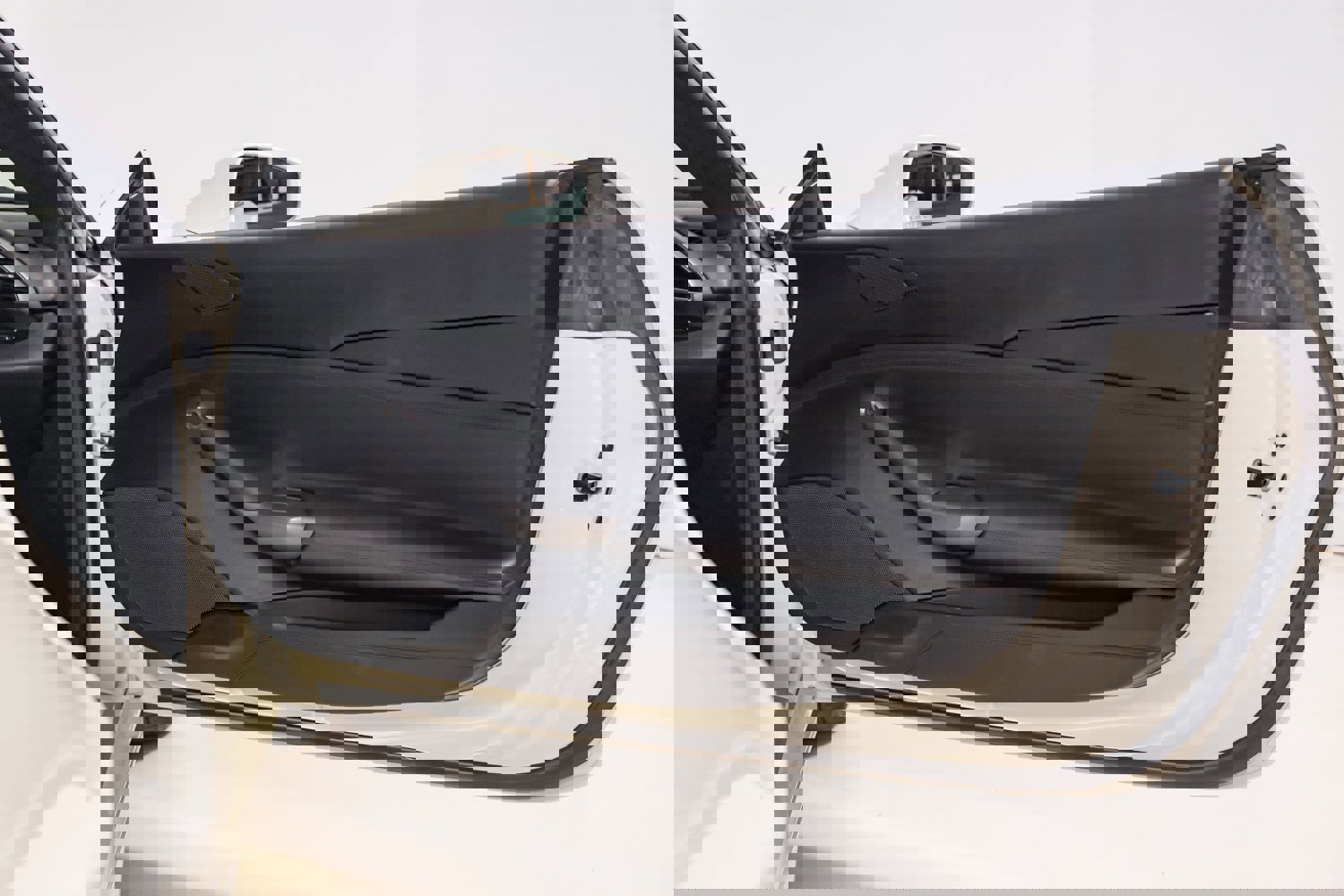 Used 2018 Ferrari 488 GTB image 25