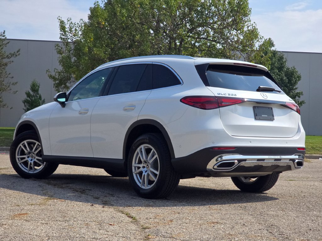 Certified 2026 Mercedes-Benz GLC 300 4MATIC image 16