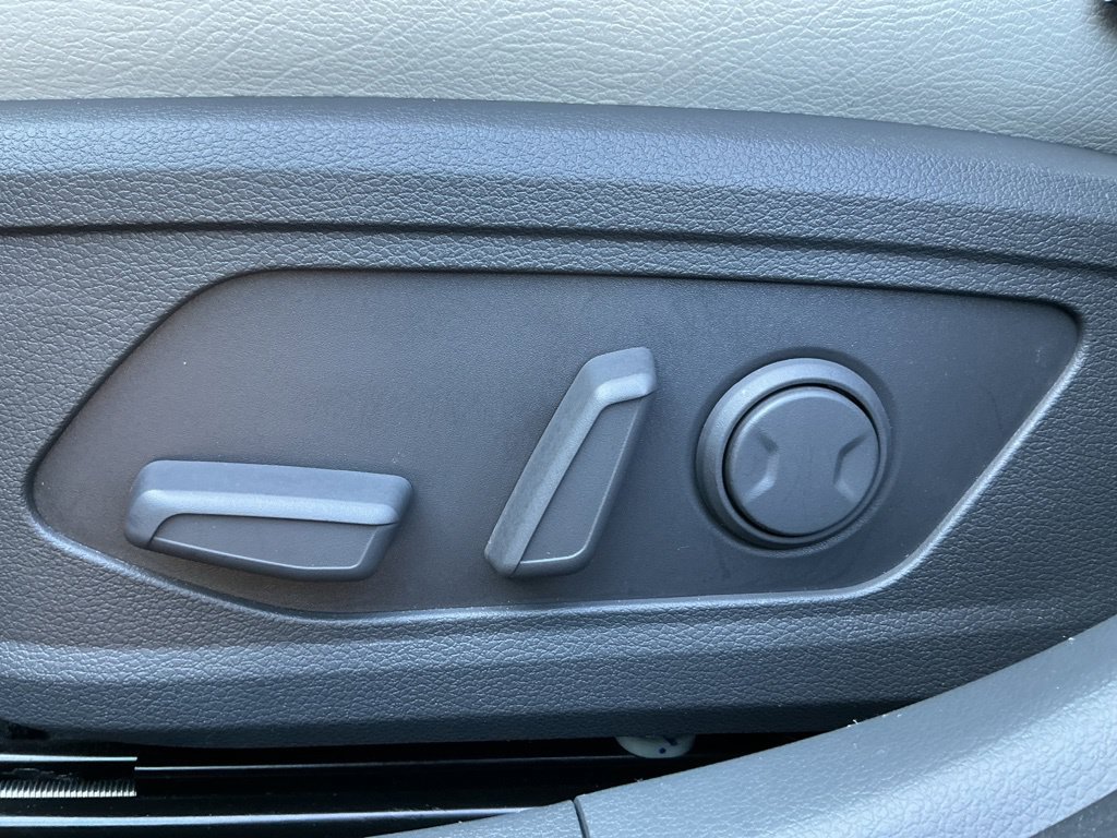 Used 2024 Hyundai Sonata SEL AWD/4WD image 18