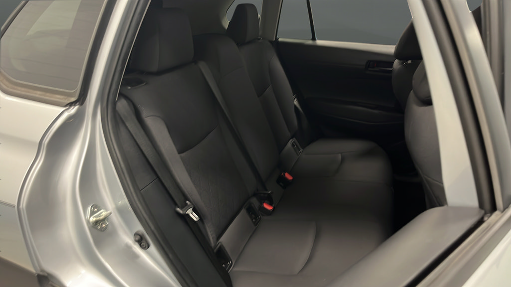 Used 2023 Toyota Corolla Cross LE FWD image 25