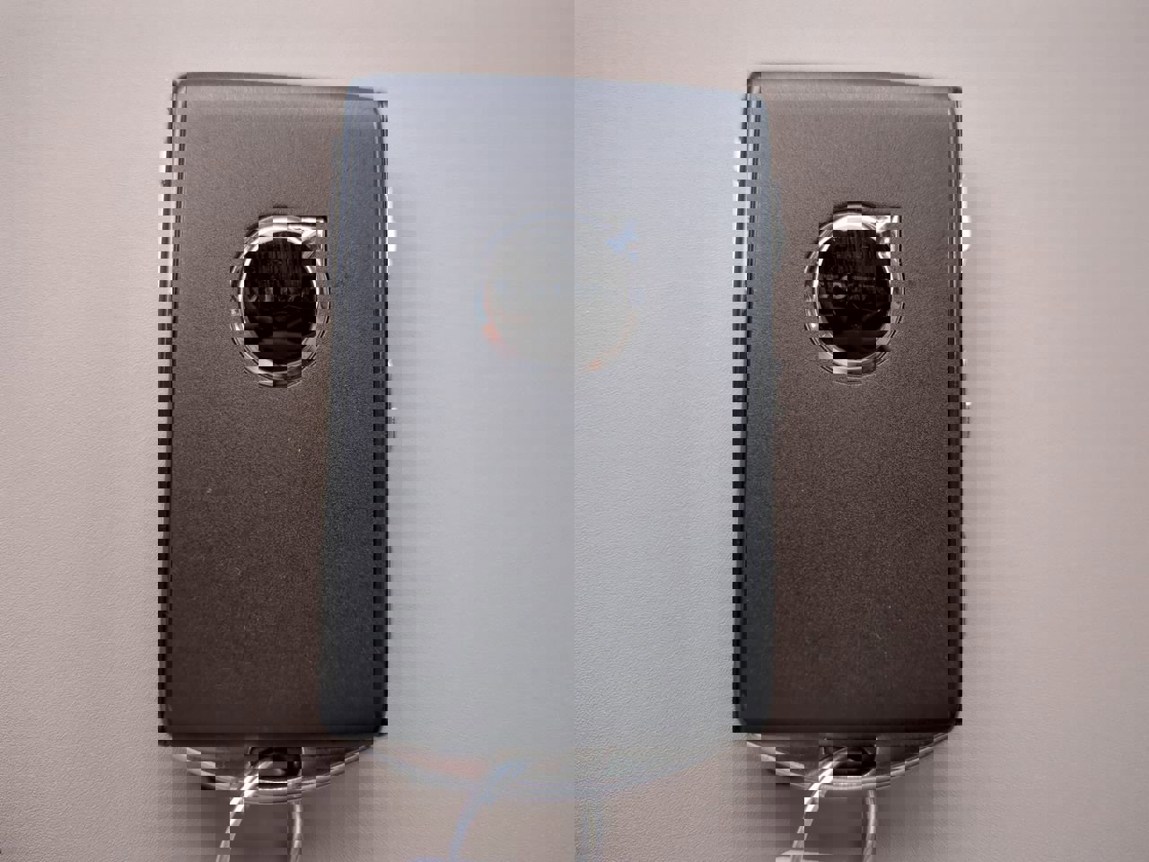 New 2026 Volvo XC90 B6 Plus w/ Protection Package Premier image 28