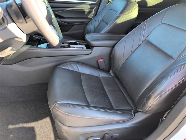 Used 2023 Nissan Altima 2.0 SR image 9