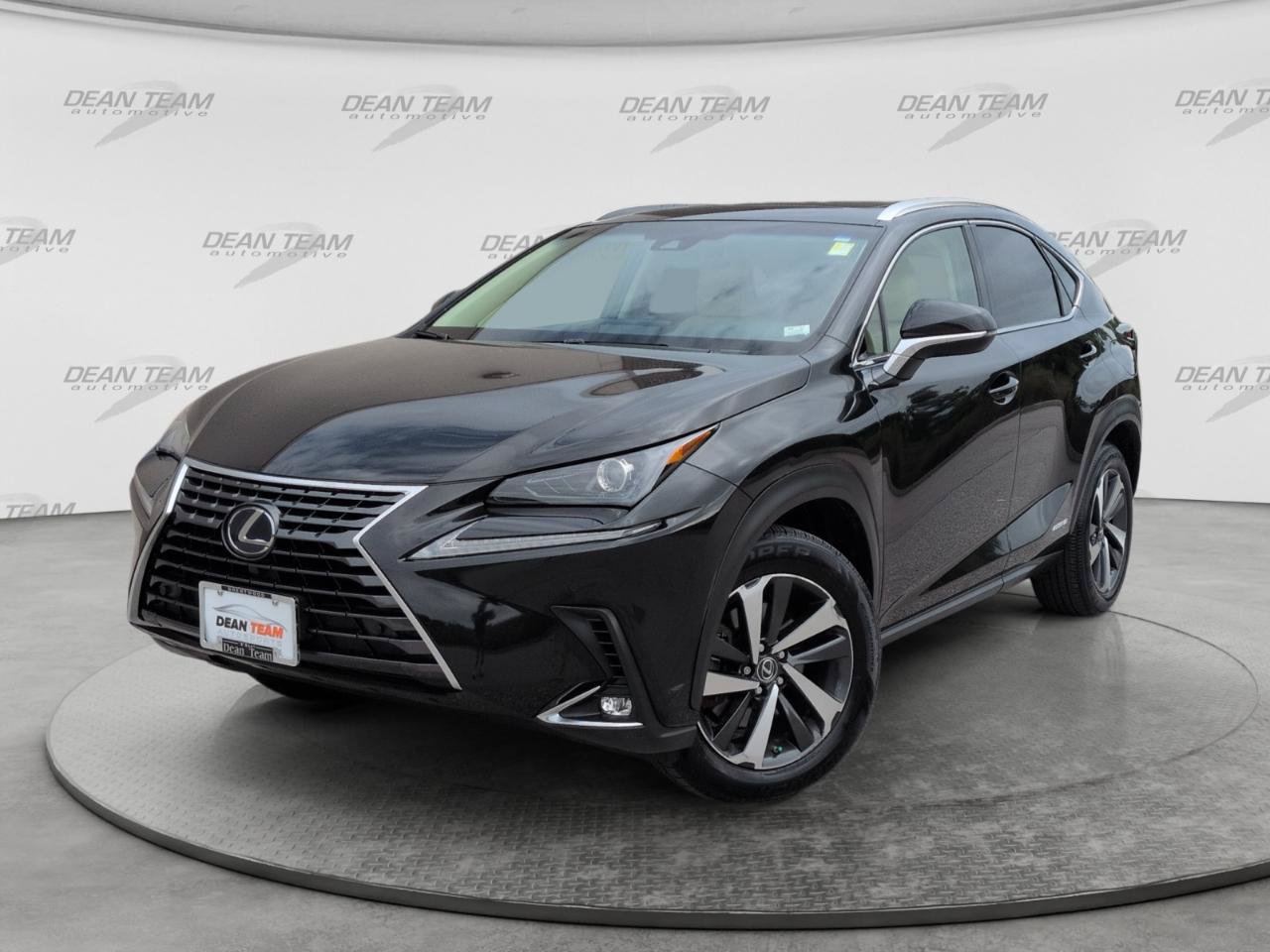 Used 2018 Lexus NX 300h AWD w/ Premium Package image 3