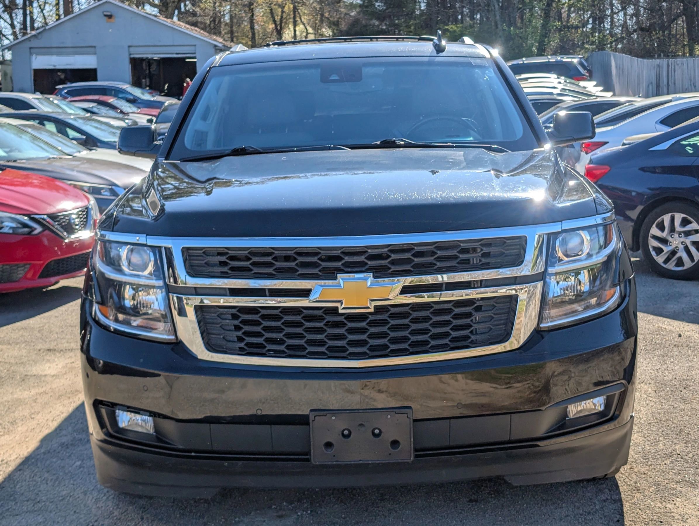 Used 2016 Chevrolet Suburban LT w/ Luxury Package AWD/4WD image 2