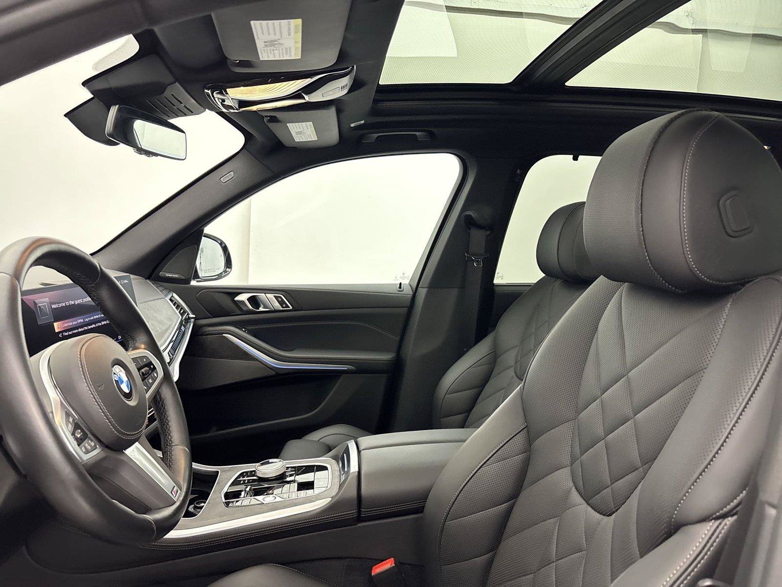 Used 2024 BMW X5 xDrive40i w/ Executive Package AWD/4WD image 24