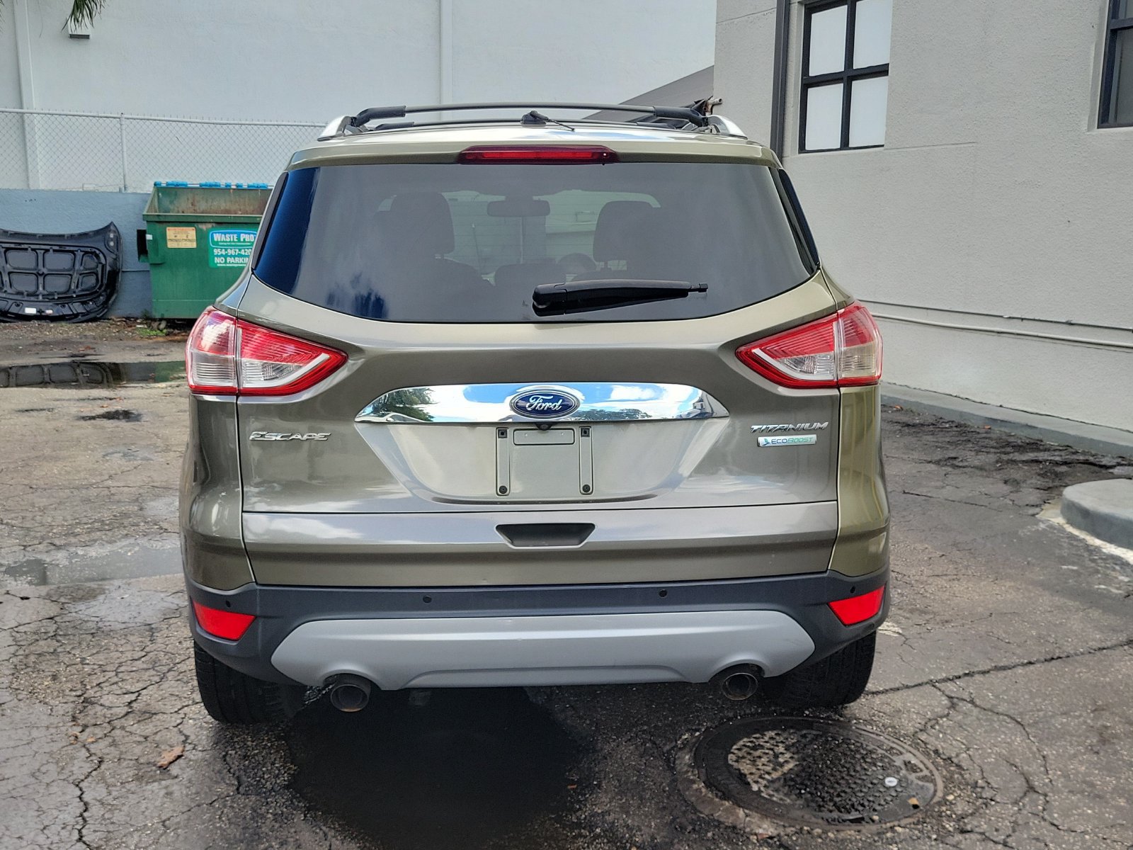 Used 2014 Ford Escape Titanium FWD image 5