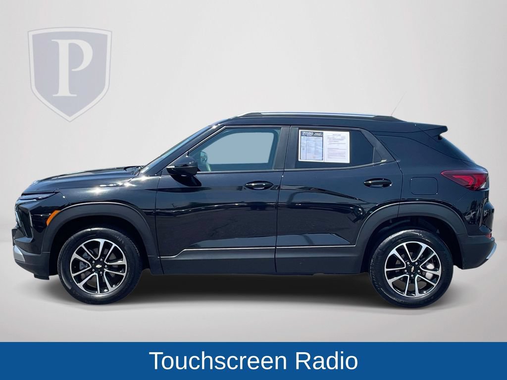 Used 2025 Chevrolet TrailBlazer LT AWD/4WD image 5