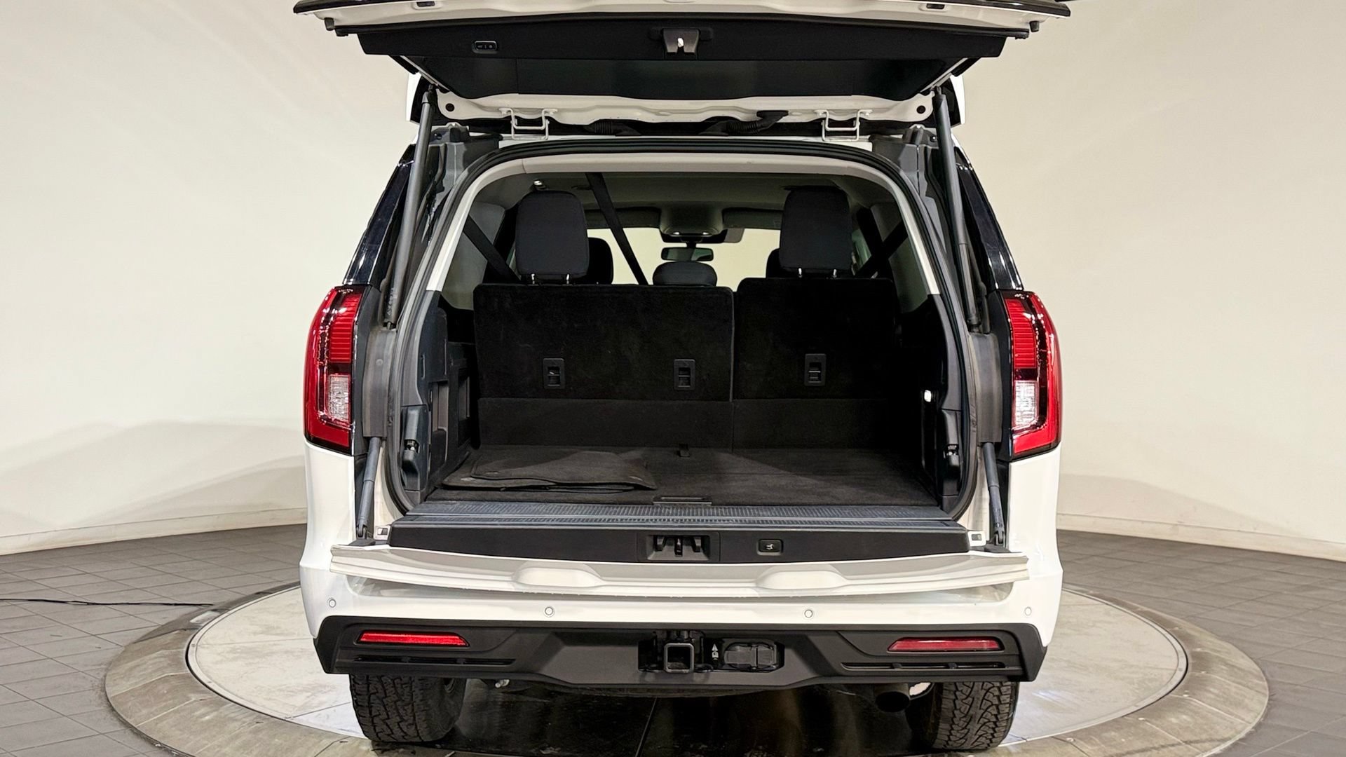 Used 2025 Ford Expedition Max Active AWD/4WD image 37