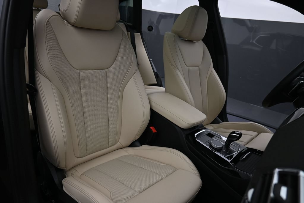 Used 2023 BMW X3 xDrive30i w/ Convenience Package AWD/4WD image 20