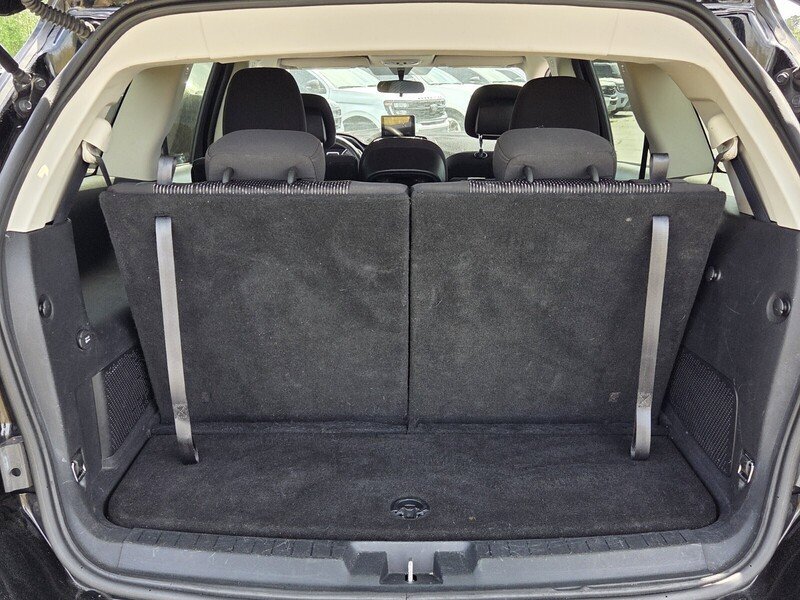 Used 2014 Dodge Journey SXT w/ Flexible Seating Group FWD image 12