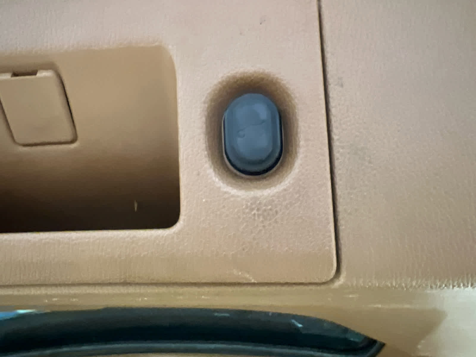 Used 2016 Cadillac Escalade ESV Platinum image 14