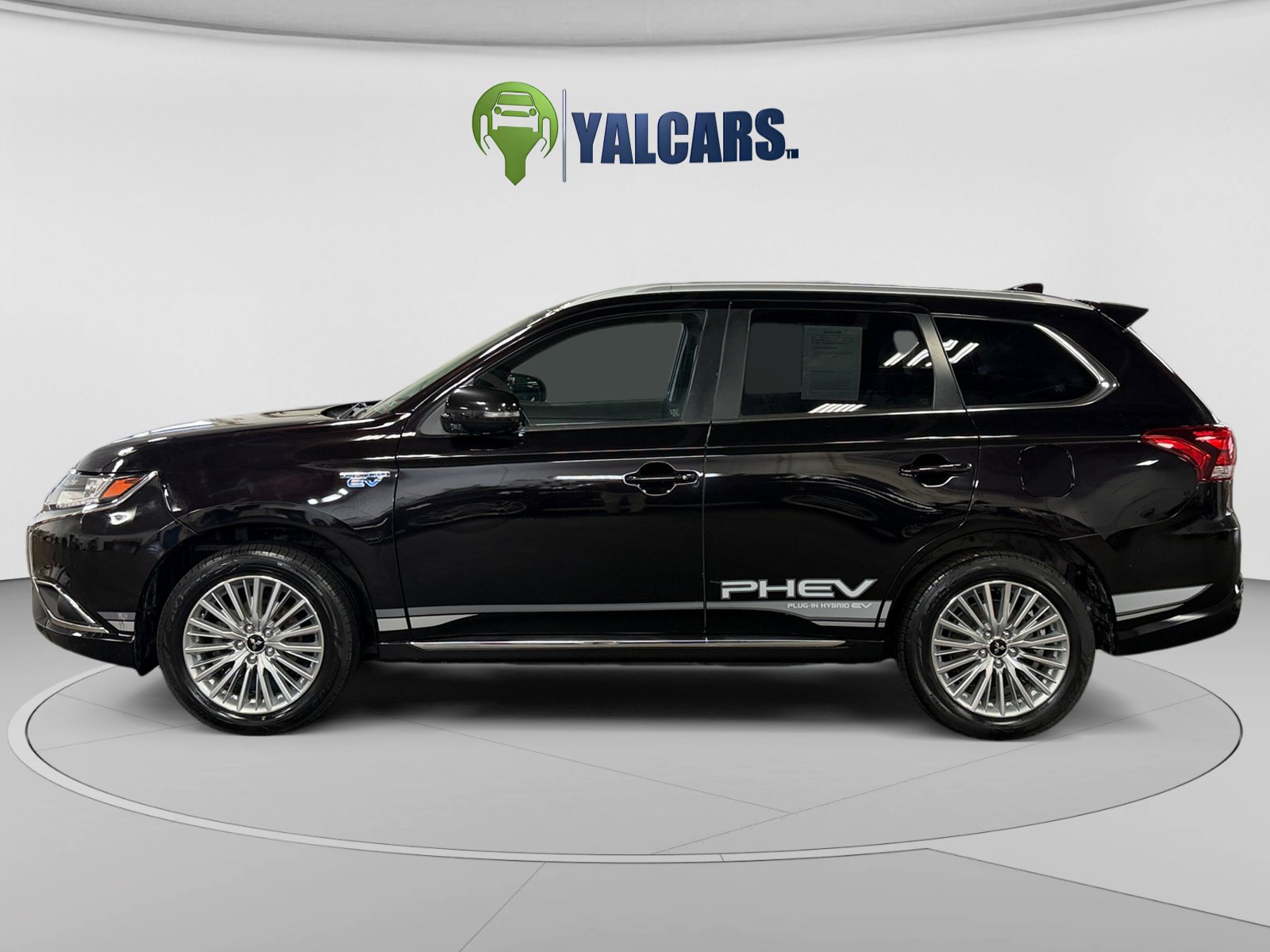 Used 2019 Mitsubishi Outlander SEL AWD/4WD image 2
