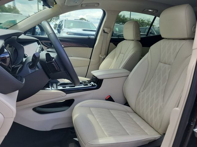 Certified 2023 Buick Envision Avenir FWD image 21
