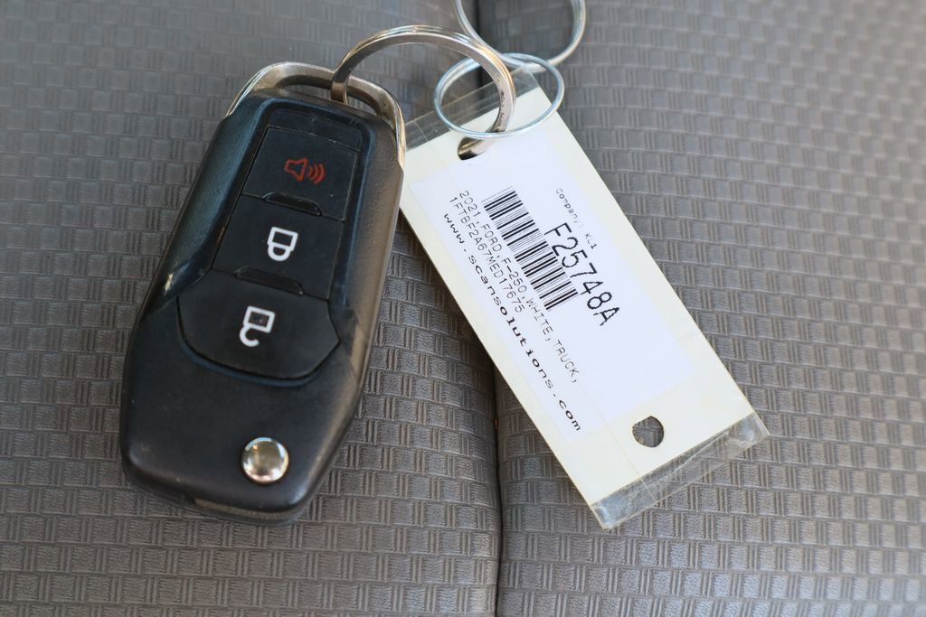 Used 2021 Ford F250 XL w/ Power Equipment Group image 28