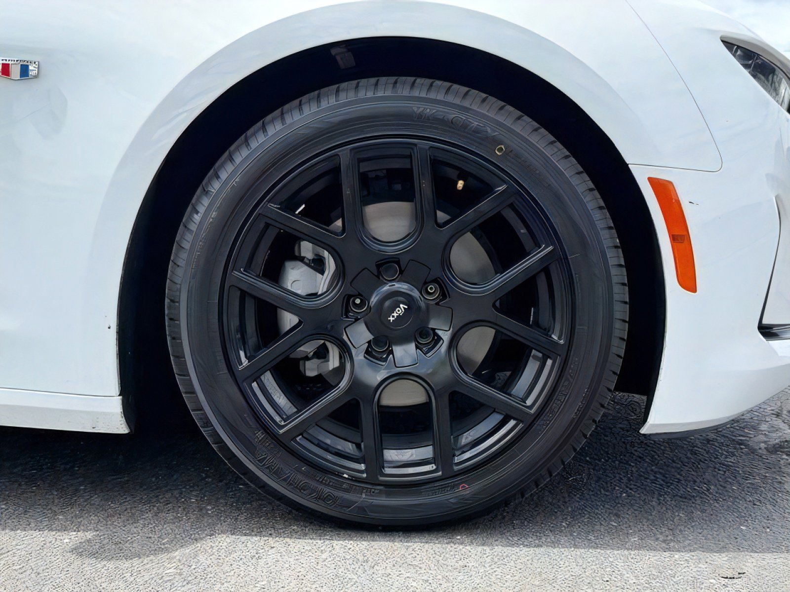 Used 2021 Chevrolet Camaro LT image 9