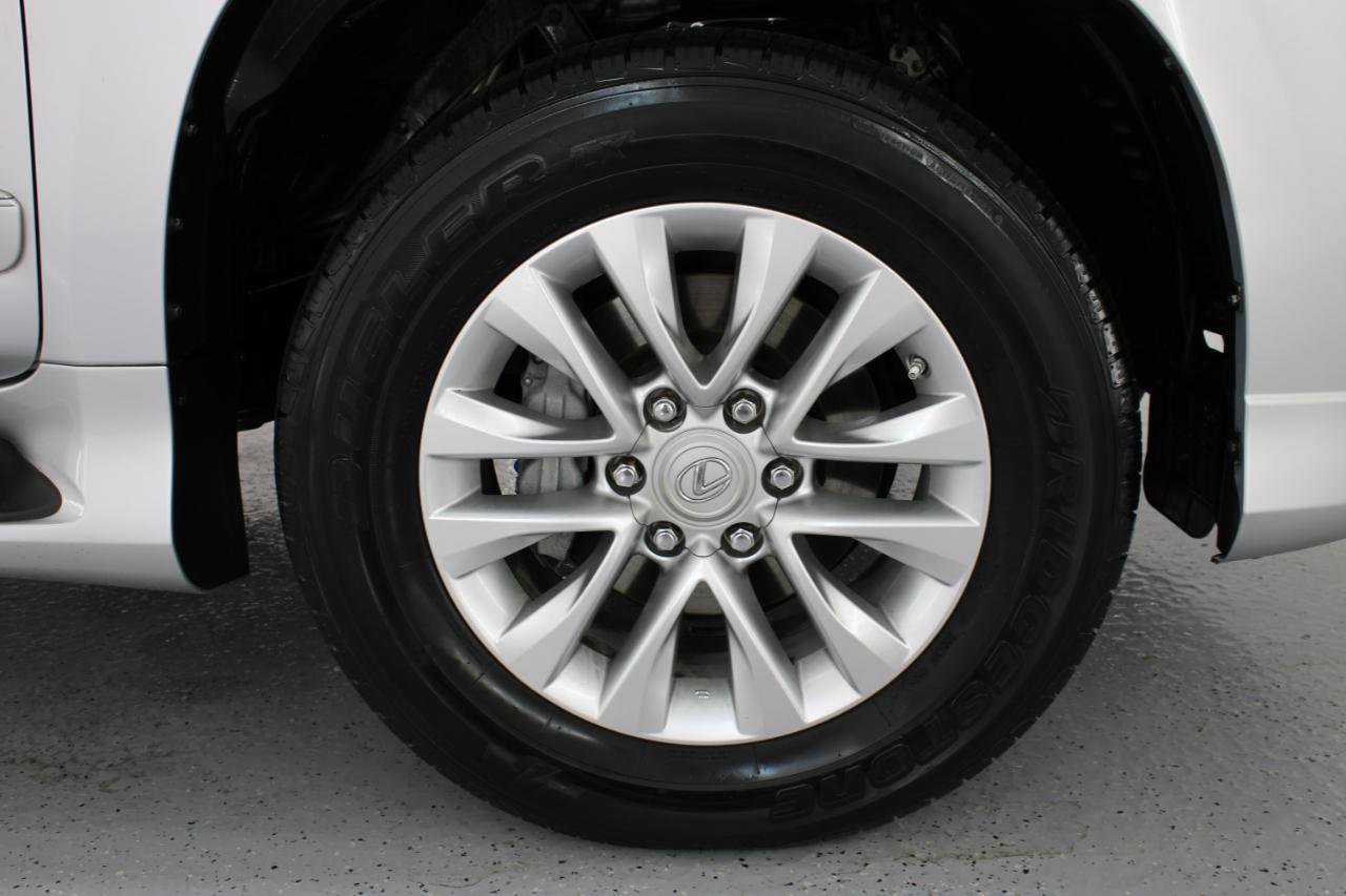 Used 2018 Lexus GX 460 Premium w/ Premium Package AWD/4WD image 90