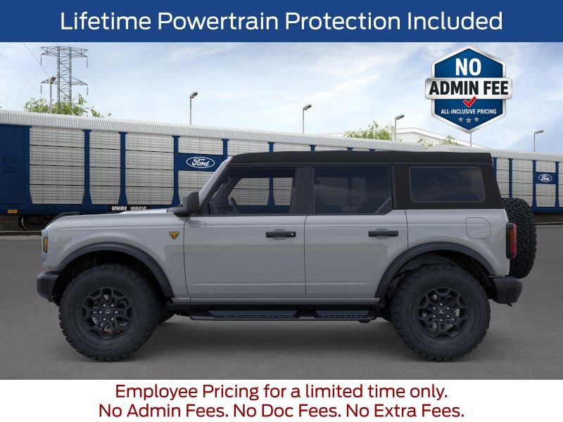 New 2026 Ford Bronco Badlands AWD/4WD image 3