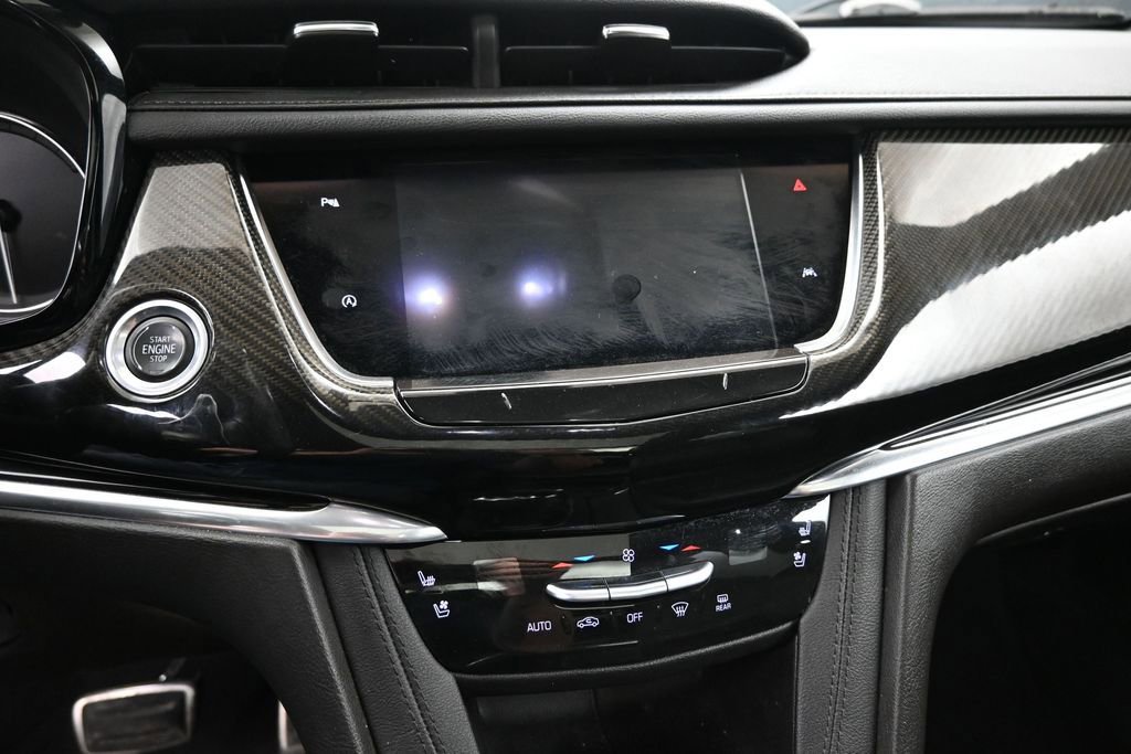 Used 2020 Cadillac XT6 Sport AWD/4WD image 13