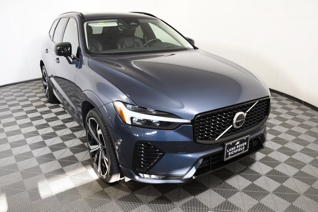 Used 2023 Volvo XC60 B6 Ultimate AWD/4WD image 9