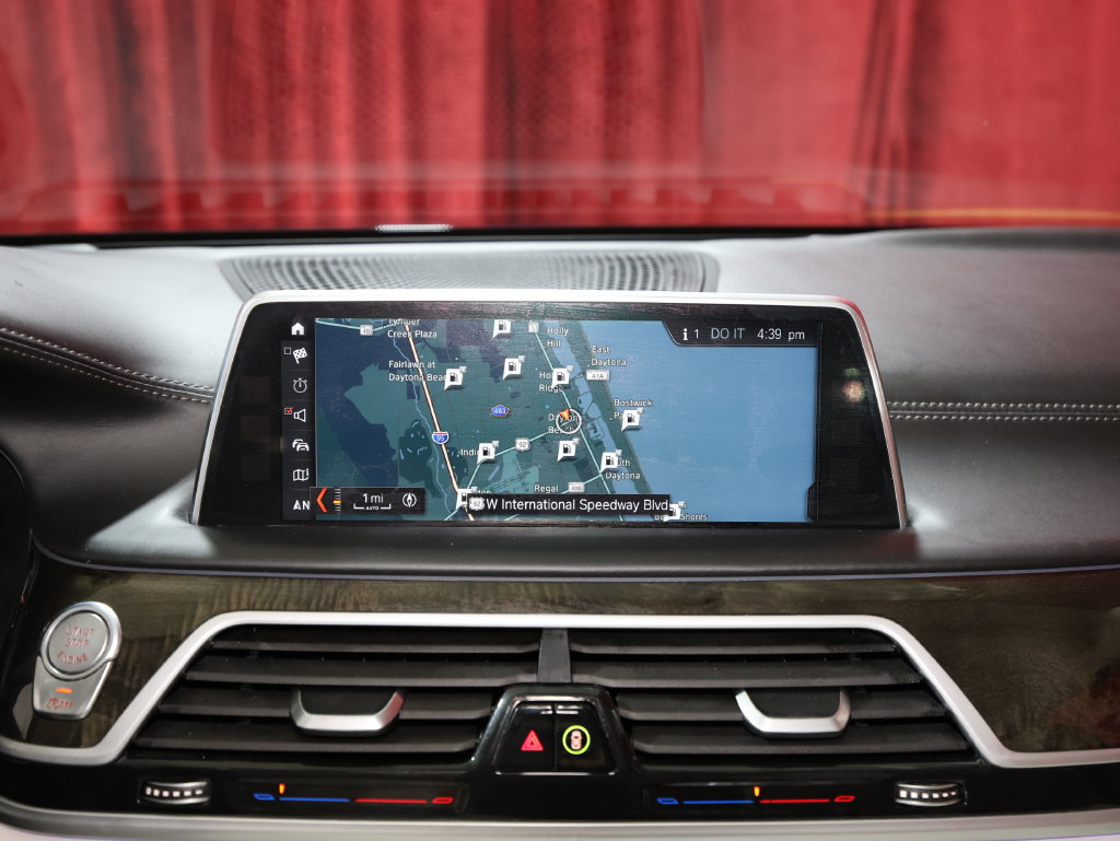Used 2018 BMW 740i RWD image 19
