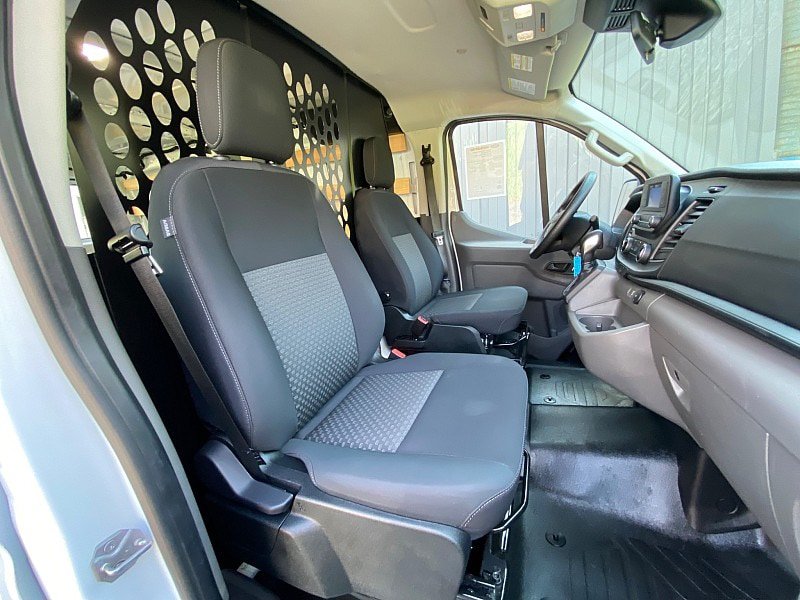Used 2025 Ford Transit 250 Low Roof w/ Exterior Upgrade Package RWD image 27