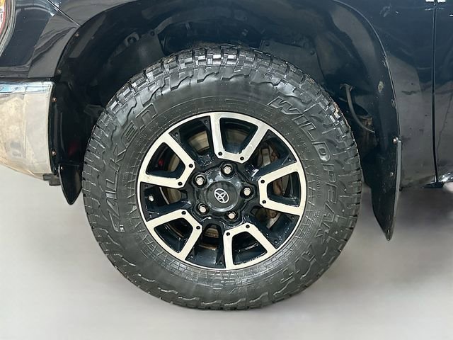 Used 2017 Toyota Tundra SR5 image 29