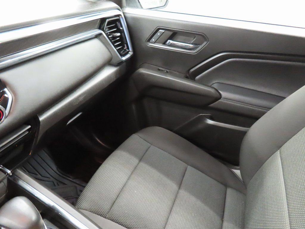 Used 2024 GMC Canyon Elevation w/ Trailering Package AWD/4WD image 22