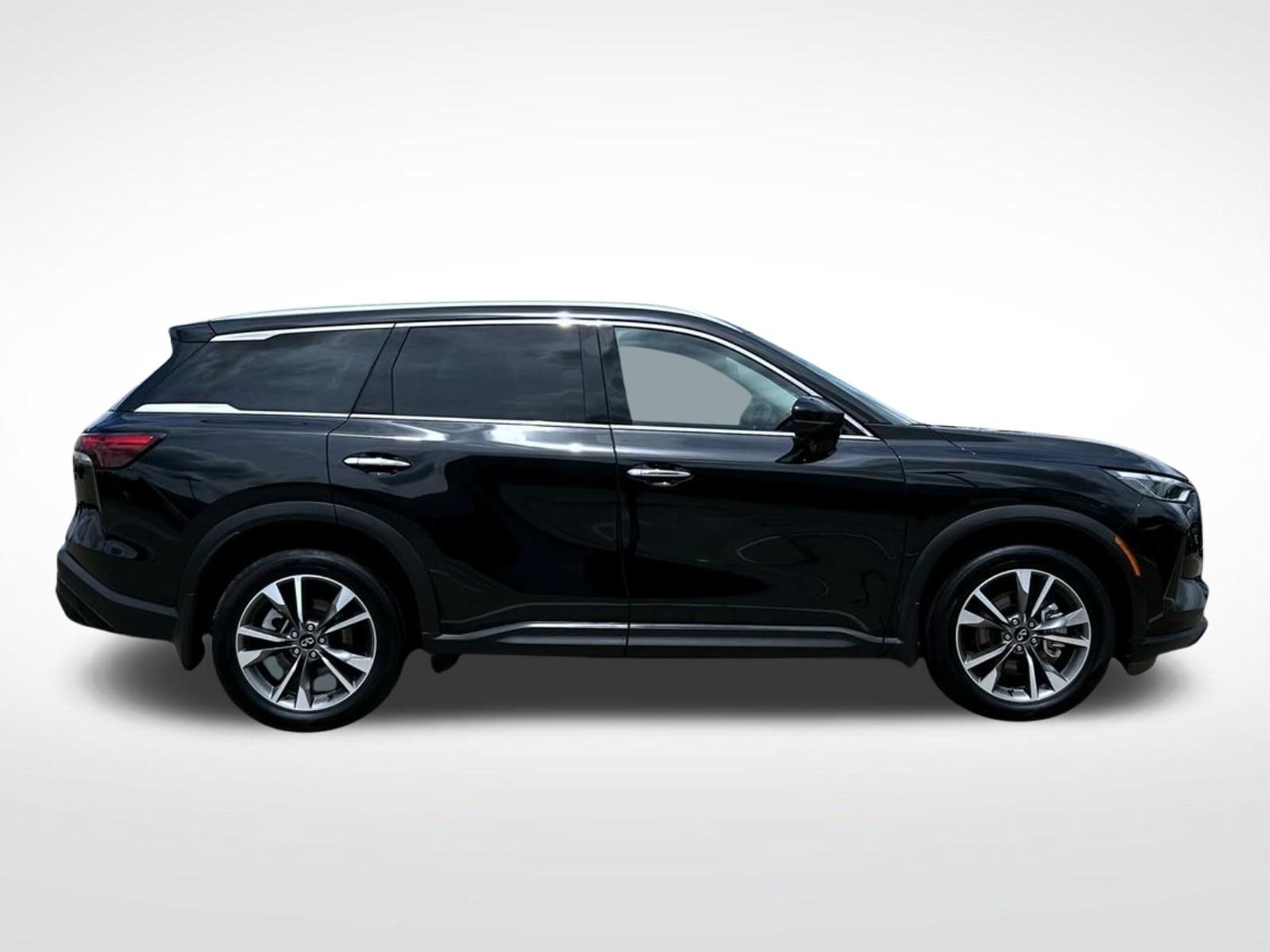 Certified 2025 INFINITI QX60 Luxe AWD/4WD image 4