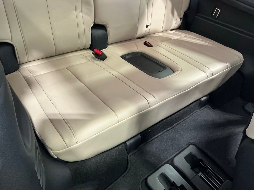 Used 2025 INFINITI QX60 Pure image 14